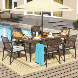 6-seater Wicker dining set with large dining table